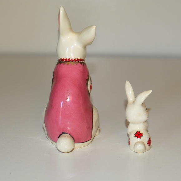 Vintage European Porcelain Ceramic Bunny Rabbit Figurines - Picture 4 of 12